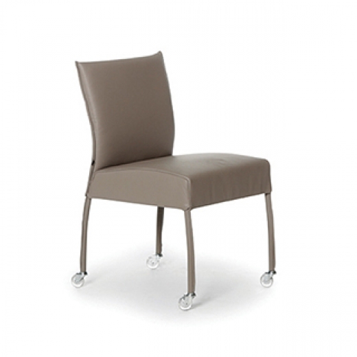Joli - Gaugin Chair with Vespa Wheels